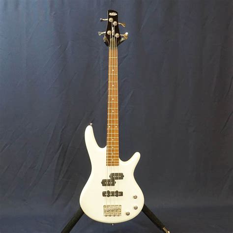 Ibanez Gio Mikro Gsrm20 Short Scale Bass Guitar Pearl White 2019 Used