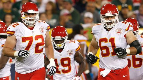 New Leadership for Chiefs Offensive Line Starts At OTAs