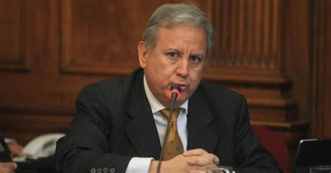 La Fiscal Y Su C Pula De Poder Fiscal A Cita A Exministro Hern N