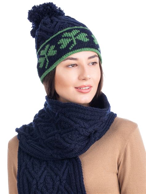 SAOL Irish Shamrock Cable Knitted Pom Pom Hat 100 Merino Wool Women S