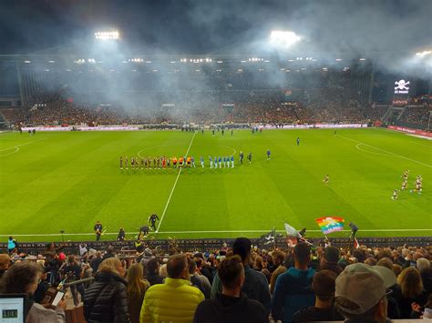 Schalker Frust Nach 1 3 Niederlage Beim FC St Pauli Hallo Buer