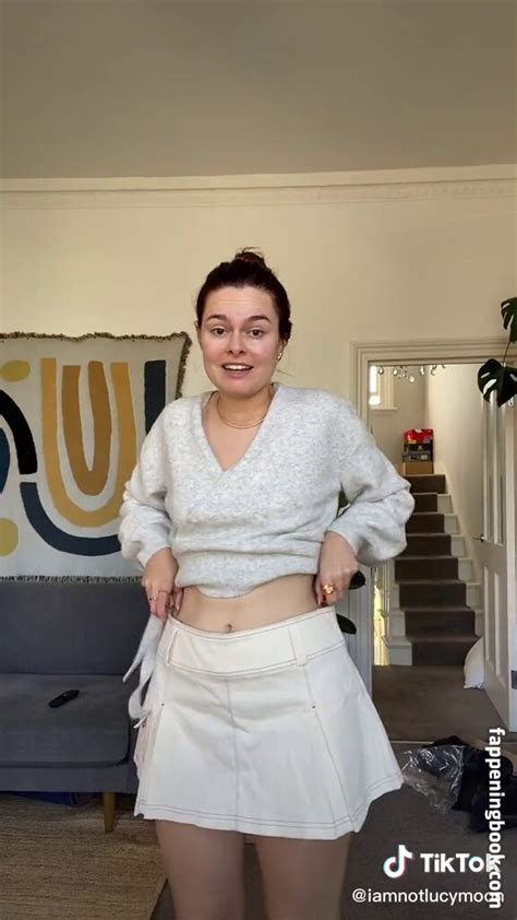Lucy Moon Lucyjune Nude OnlyFans Leaks Fappening FappeningBook