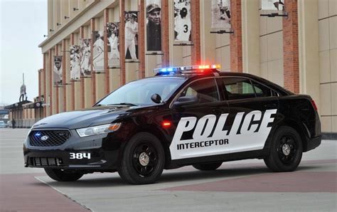 Ford Police Interceptor Autoesque