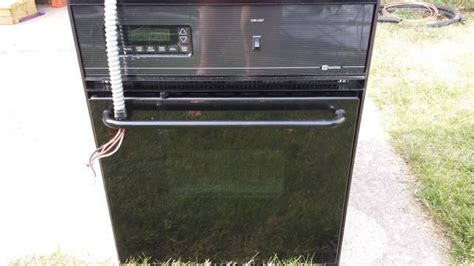 Maytag wall oven for Sale in Stockton, Illinois Classified | AmericanListed.com