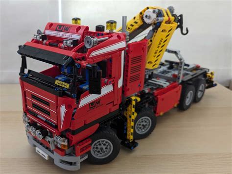 LEGO Technic Crane Truck (8258) – New Screwdriver