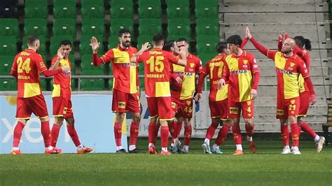 Göztepe nin konuğu Ümraniyespor