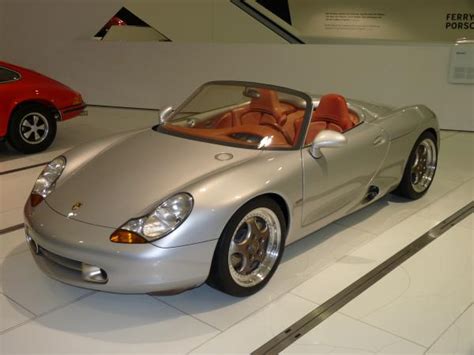 Porsche Boxster - Information and photos - MOMENTcar