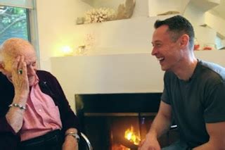 S Lido Puente Abuelo Gay