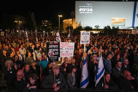 Israelis Protest Against Netanyahu In Tel Aviv - Islamic World News