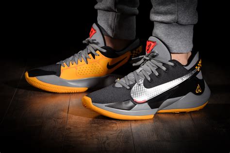 NIKE ZOOM FREAK 2 TAXI GIANNIS ANTETOKOUNMPO for £115.00 | kicksmaniac.com