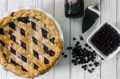 Huckleberry Pie Recipe – State of Dinner