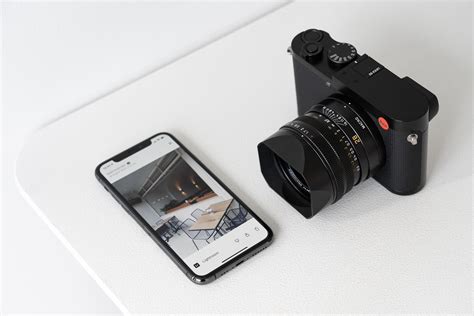 Leica Q2 Review | Premium Design, Beautiful Image Quality | Softer Volumes