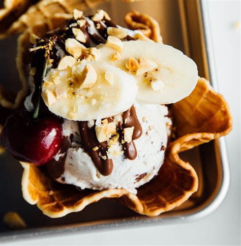 So Delicious Chocolate Banana Sundaes Waffle Bowls Easy Home Meals