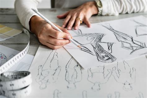 4 Drawing Tricks Every Artist Needs to Know - QousQazah.com Blog