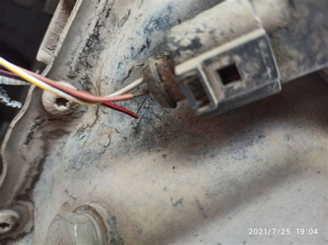 Ошибка по датчику уровня масла — Volkswagen Passat B6, 1,8 л, 2008 года ...