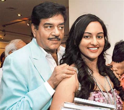 Shatrughan Sinha family photos | Celebrity family wiki