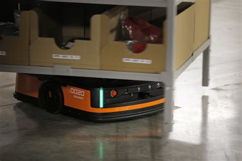 Hikrobot Launches Amr Range In Uk Logistics Manager