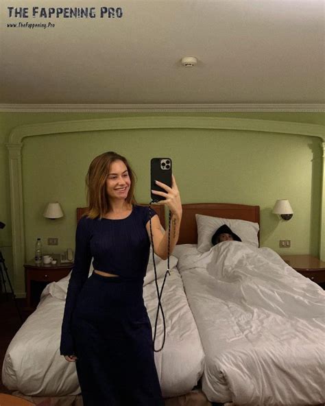 Abril Cols Nude Leaked 2023 180 Photos The Fappening