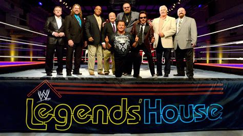 WWE Legends' House - Season 1 Reunion: photos | WWE