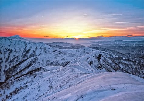 The Complete Guide To Snowboarding In Hokkaido!