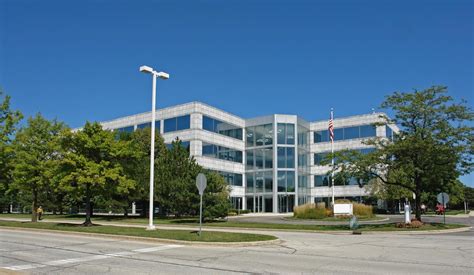 Caterpillar | Caterpillar Names Deerfield, Illinois, as New Global Headquarters