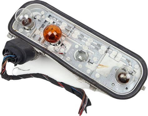 AUDI A4 B6 WKŁAD LAMPY PRAWY TYŁ TYLNY KOMBI AVANT WTYCZKA 8E9945258