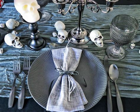 Spooky Chic Tablescape For Halloween Fab Everyday