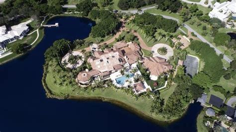 Red Sox Owner John Henry Selling Fab Florida Estate for $25M