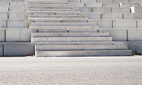 What Do Professionals Use to Seal Concrete?
