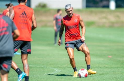 Já Classificado Flamengo Encara O Bangu Pelo Carioca As Formações