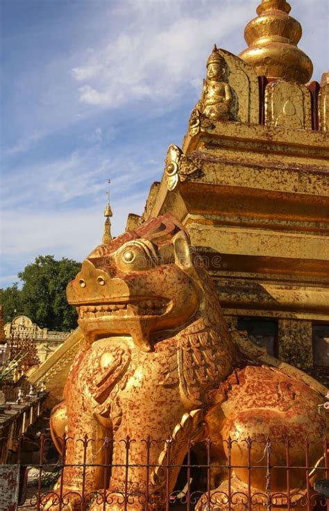 Shwezigon Pagoda, Bagan,Myanmar Stock Photo - Image of ethnicity ...