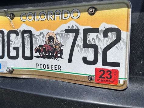 Why Colorados Blackout License Plate Has Taken Over