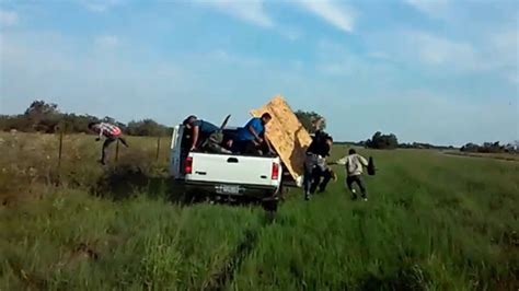 Suspected Illegal Immigrants Bail Out Of Stolen Pickup During Texas