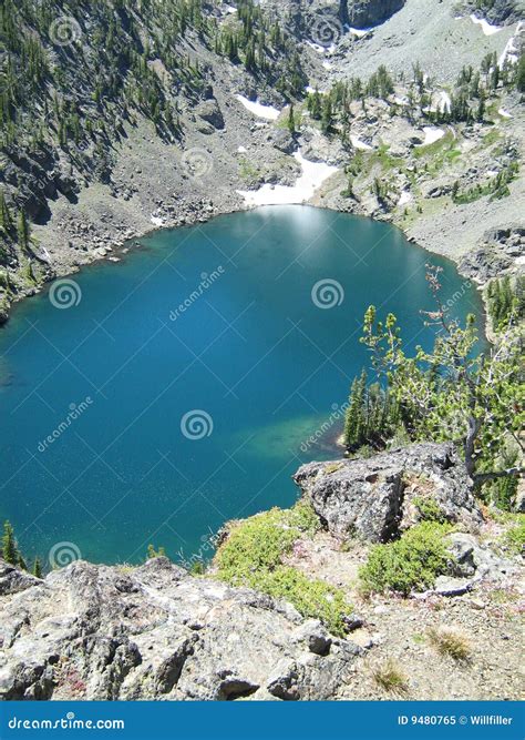 Mirror Lake stock image. Image of fish, deep, backcountry - 9480765