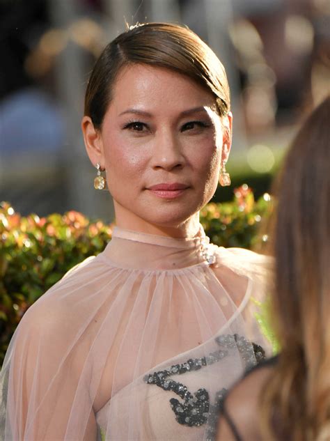 Lucy Liu Attends the 76th Annual Golden Globe Awards in Beverly Hills ...