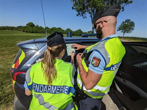 Photos La gendarmerie a multiplié les contrôles routiers dans le nord