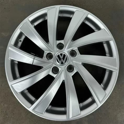 Новые диски R18 на Vw Tiguan Passat ID4 Jetta Audi Skoda Kodiaq Superb ...