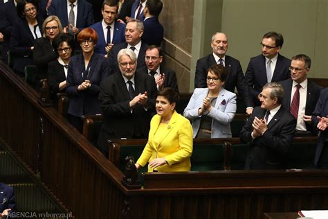 Janusz Piechoci Ski O Nagrodach Beaty Szyd O Dla Ministr W Pis Jak Na