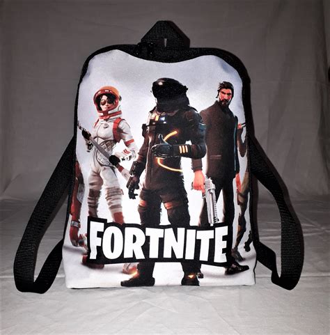 Batoh Fortnite Pro Nejmenší Games Fanshop