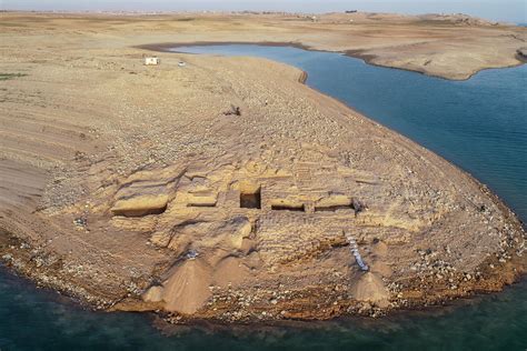 Ancient Palace From Mysterious Empire Discovered After Reservoir