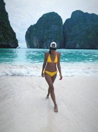 YOUR KARINA Stripchat Webcam Model Profile Free Live Sex Show Cam4Joy