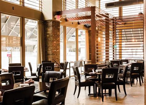 downtown robust wine bar location closes