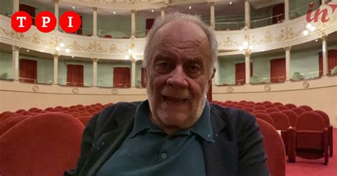 Teatro In Lutto Morto Roberto Toni