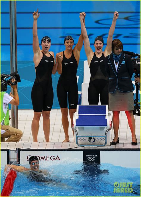 Us Womens Swimming Team Wins Gold In 4x200m Relay Photo 2695441 Photos Just Jared