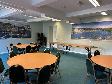 parish hall fowey church