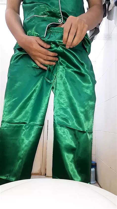 Crossdresser Masturbate And Cum Wearing Shiny Satin Pajamas Gay Amateur Amateur Porn Xhamster