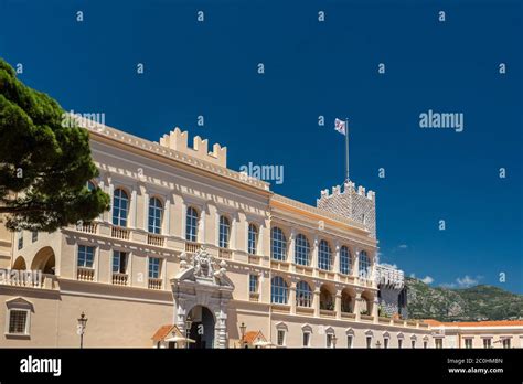 The Palace of the Prince of Monaco, in Monaco-Ville Stock Photo - Alamy