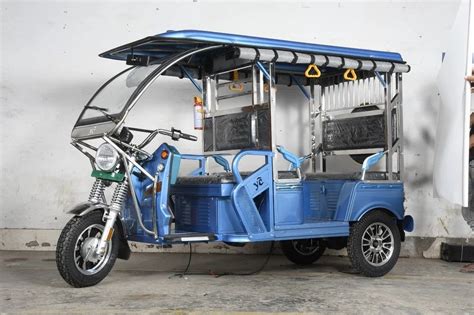 Electric E Rickshaw Yatri Black Super E Rickshaw Wholesaler From Jaipur