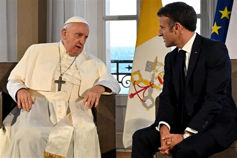 Papie Franciszek Spotka Si Z Prezydentem Francji Emmanuelem Macronem