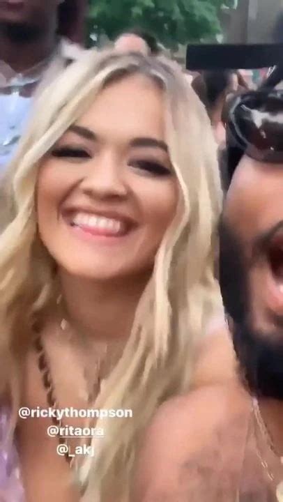 Rita Ora Poil Vid Os Porno Et Sex Tapes Xhamster
